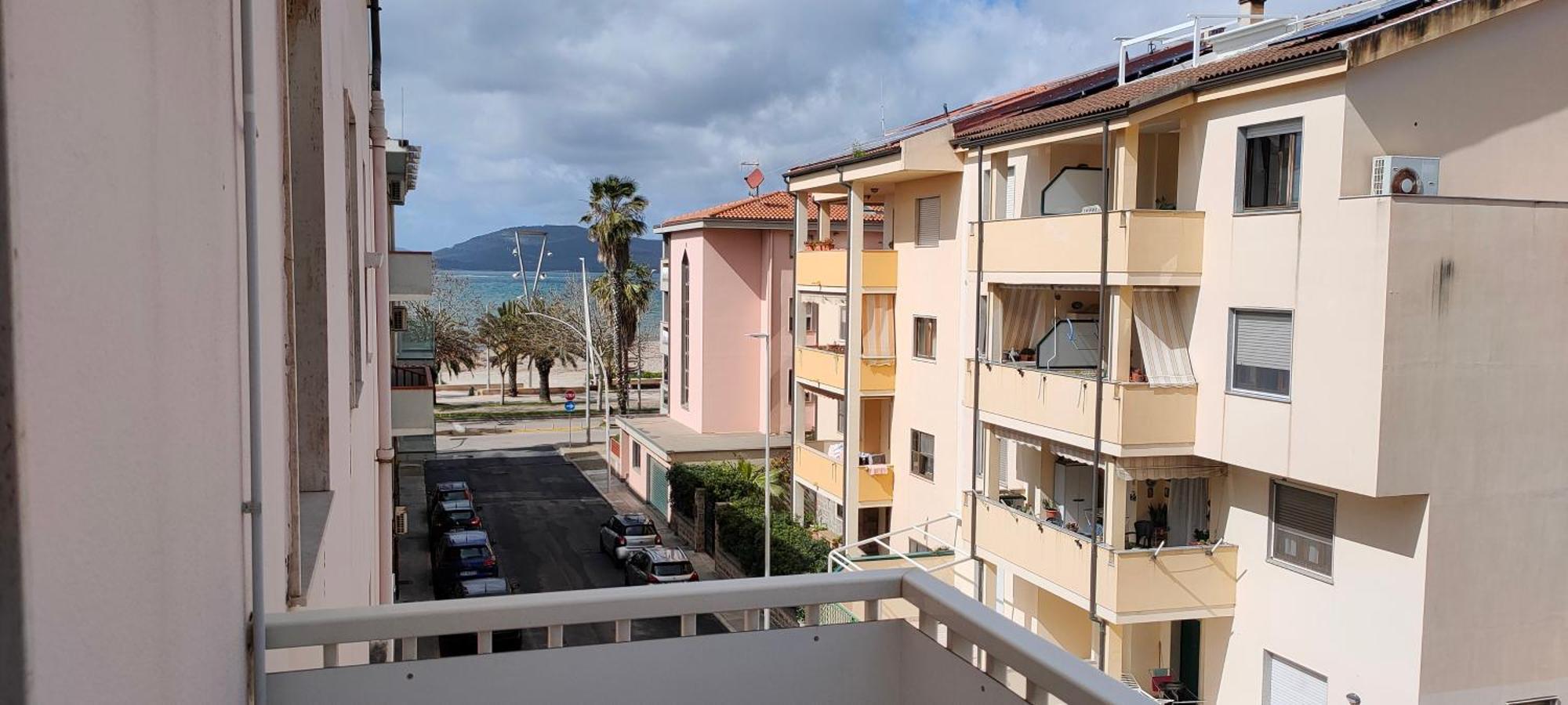 Marco Riviera Corallo *